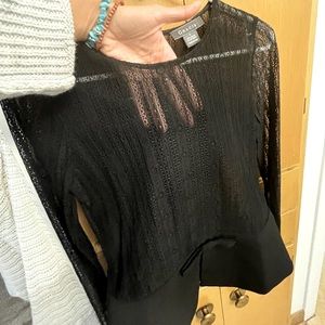 Small, sheer, and so cute! Structure too with beautiful sheer embroidery.